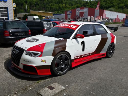 Audi
